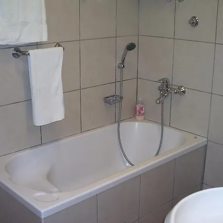 Πανσιόν Museum *